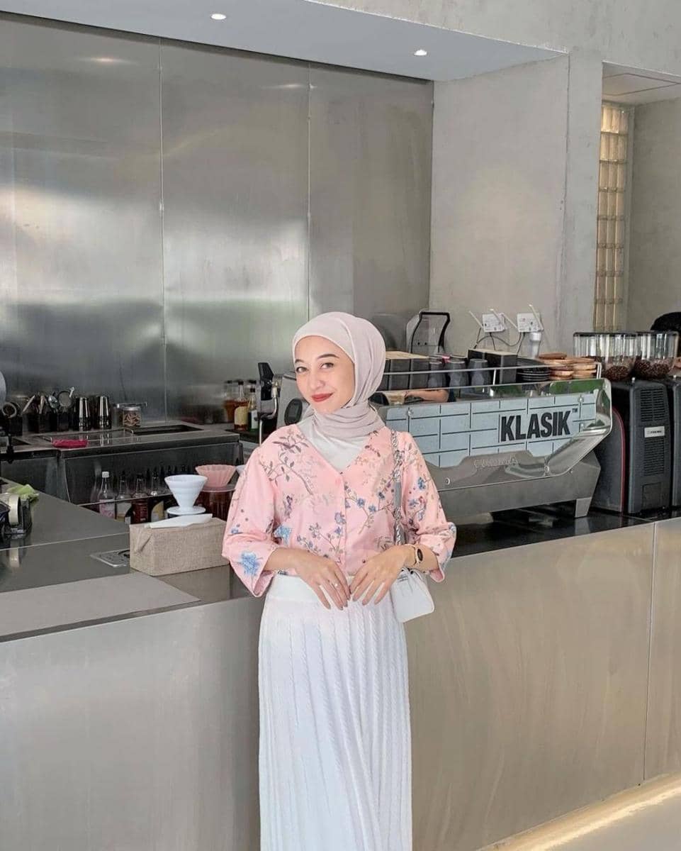 inspirasi OOTD ala Nabila Ayu (instagram.com/nabilayua)