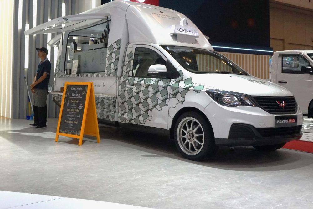 Mobile Cafe Kopi Nako dengan Wuling Formo Max (dok. Wuling Motors)