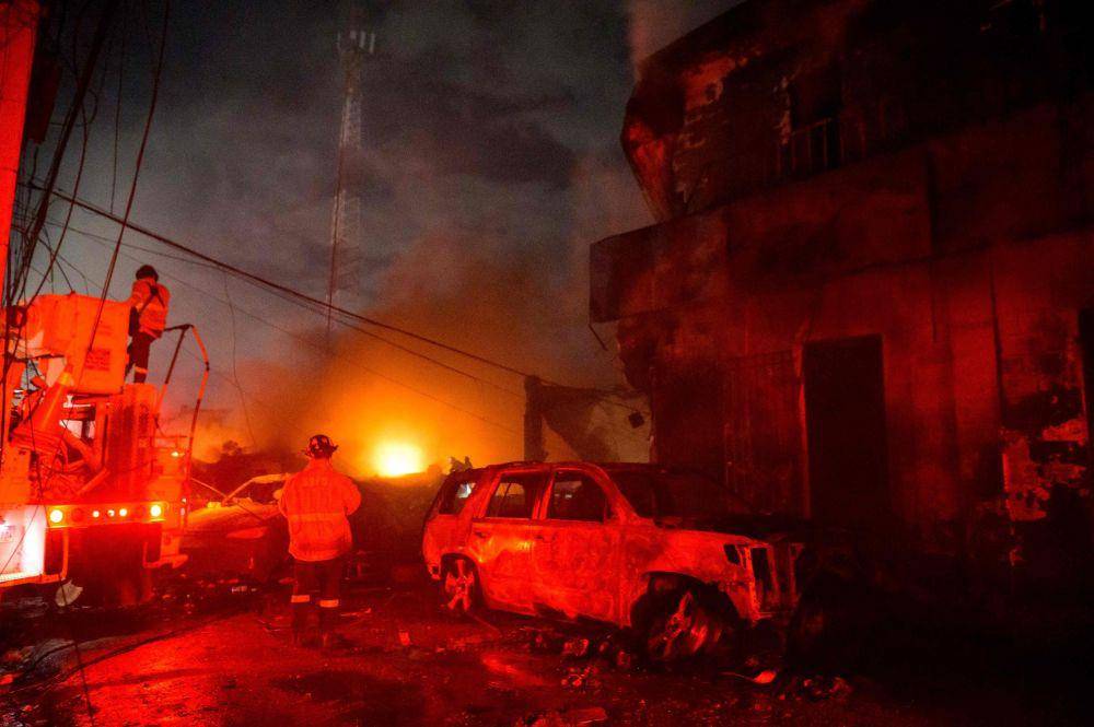 Ledakan di pusat komersial di Kota San Cristobal, Republik Dominika menewaskan 27 orang. (dok. Twitter @TRTWorldNow)