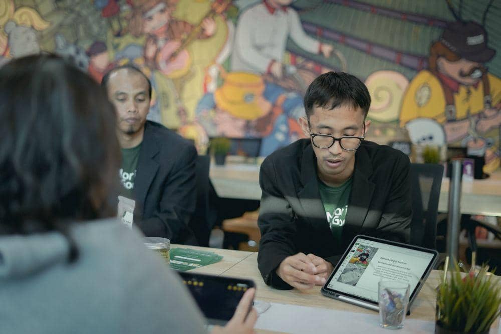 Pelaku bisnis rintisan melakukan sesi temu investor pada ajang Hetero for Startup Season 3. (dok. Hetero Space)