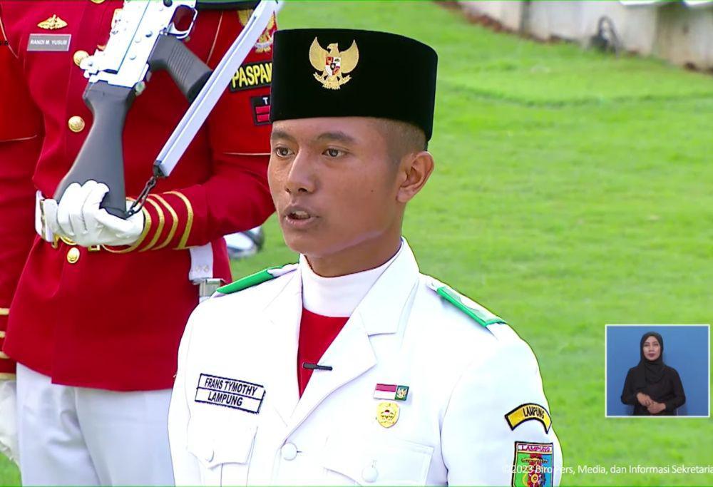 76 Calon Paskibraka Potong Rambut Sebelum Terbang ke IKN