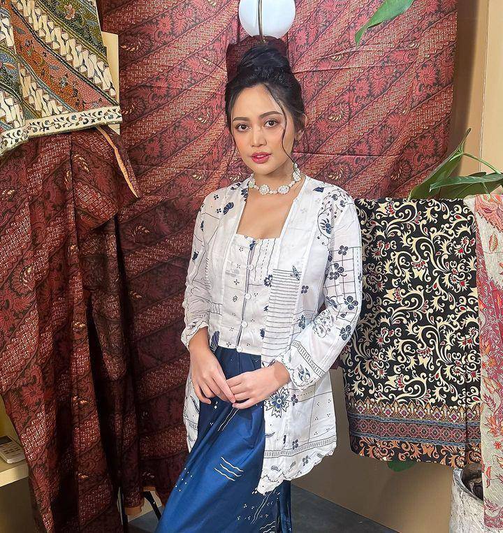 OOTD artis yang rayakan Hari Kemerdekaan RI (instagram.com/rachelvennya)