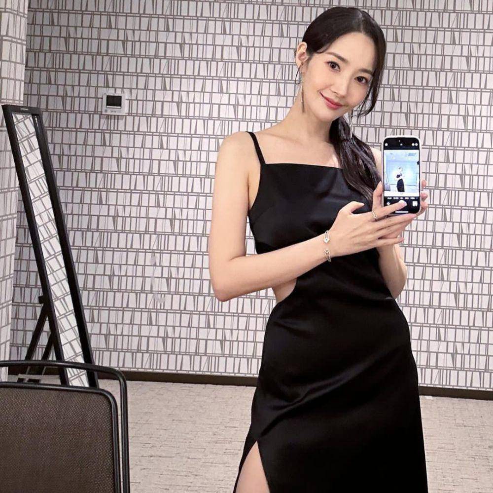 Park Min Young (instagram.com/rachel_mypark)