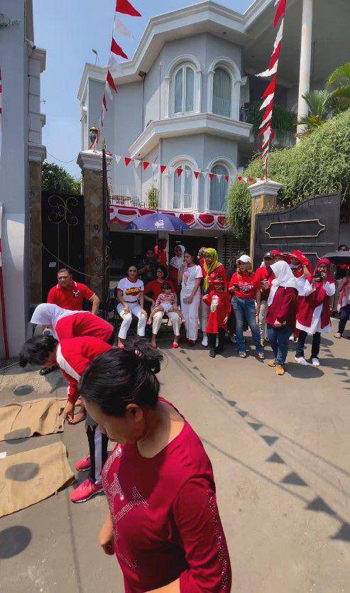 Kris Dayanti 17-an di rumah (Instagram.com/krisdayanti_news)