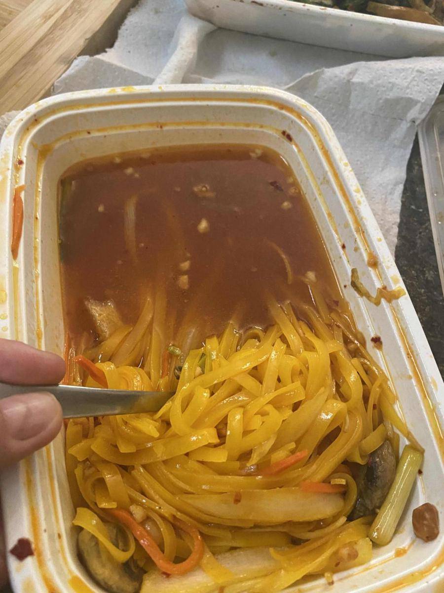 potret momen apes beli sup gak sesuai ekspektasi (reddit.com/user/gourdhorder)