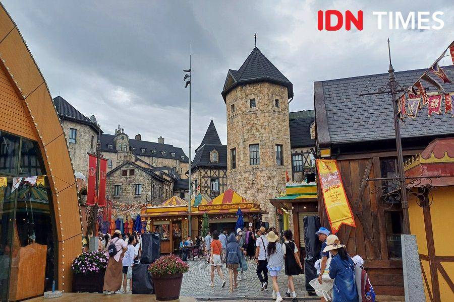 French Village di Ba Na Hilss, Da Nang, Vietnam (IDN Times/Dhiya Awlia Azzahra)