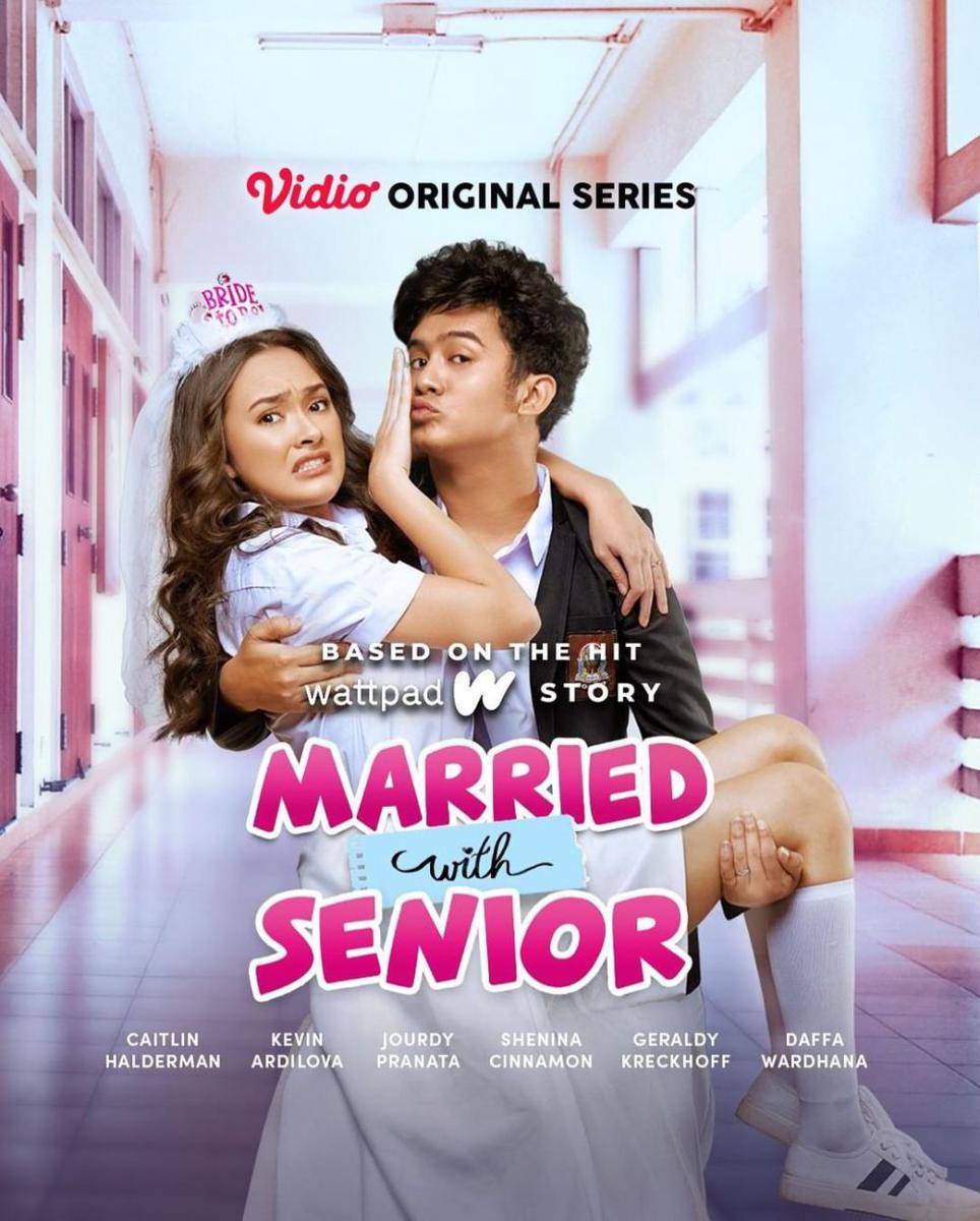 poster series Married with Senior (dok. Screenplay Films/Married with Senior)