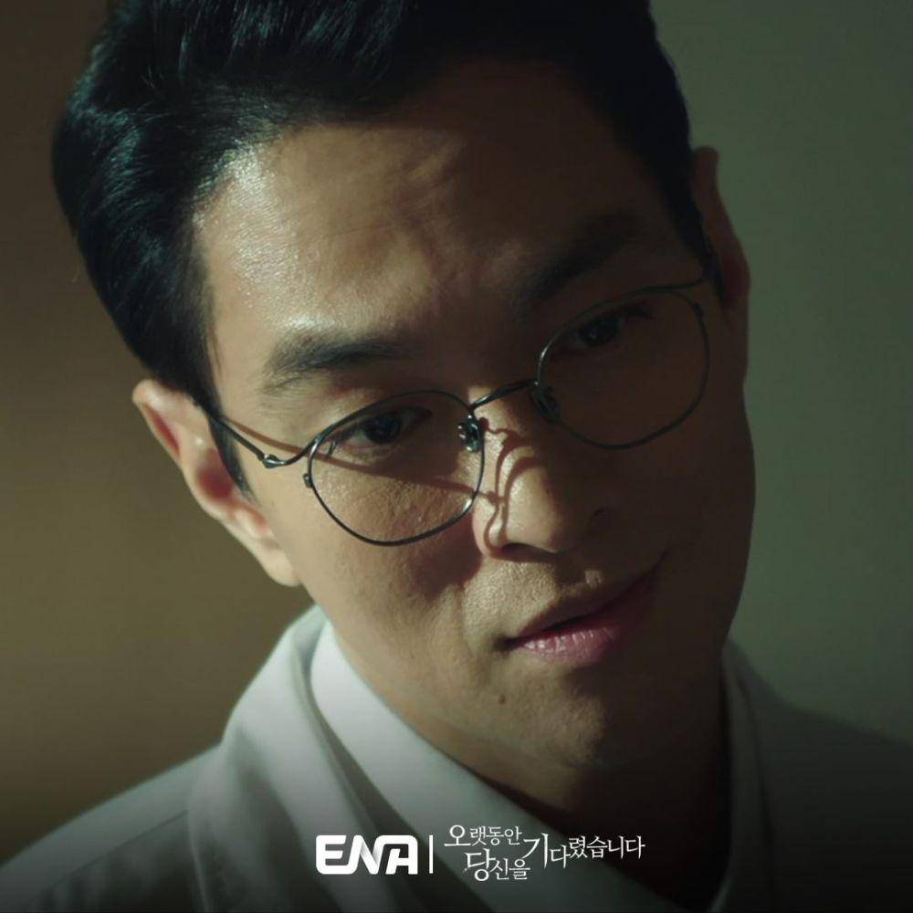 Still cut drama Longing For You (instagram.com/channel.ena.d)