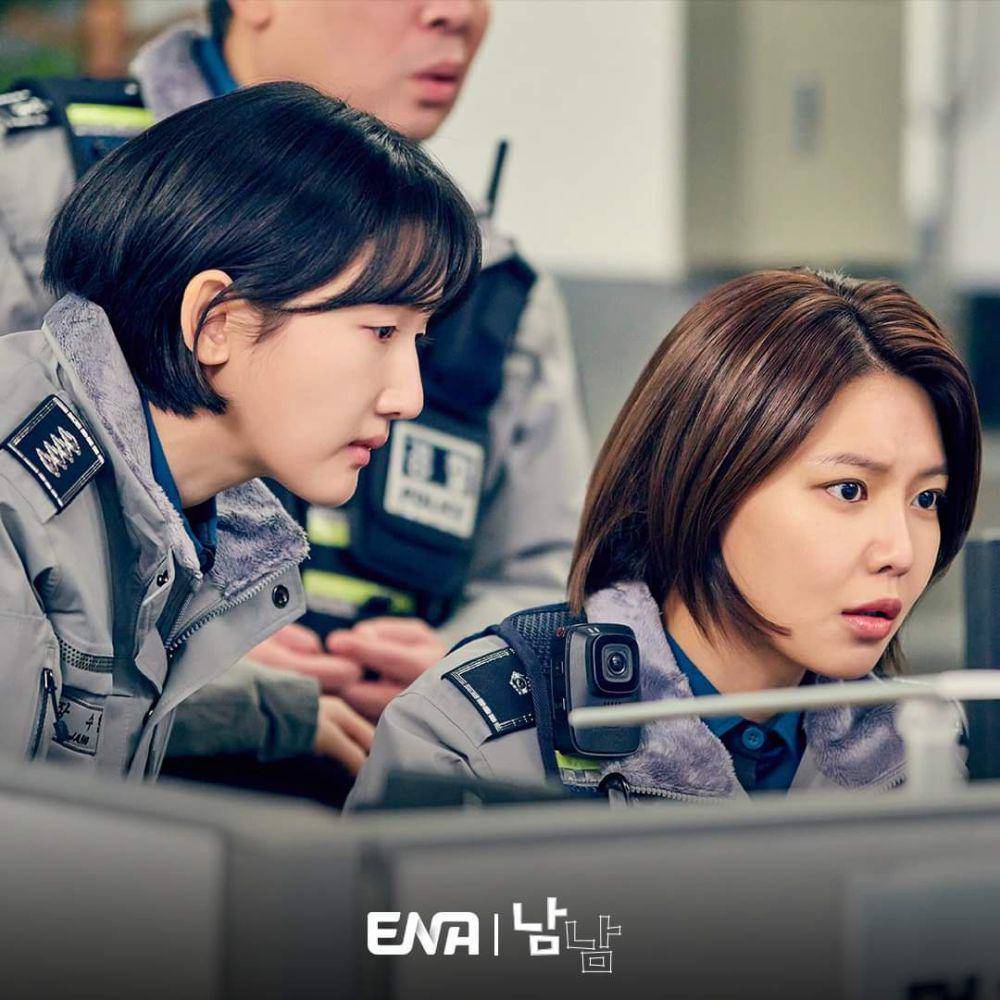 Ahn So Yo dan Choi Sooyoung di Not Others (instagram.com/channel.ena.d)