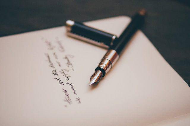 ilustrasi surat (unsplash.com/alvaroserrano)