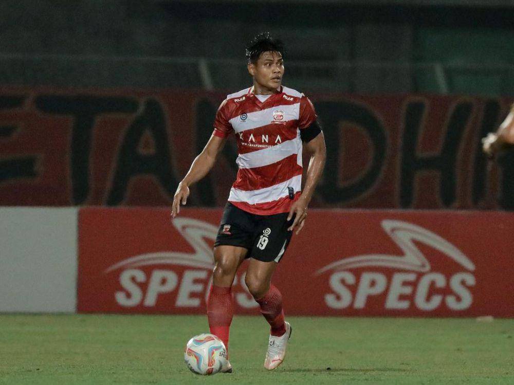Fachruddin Aryanto (instagram.com/maduraunited.fc)