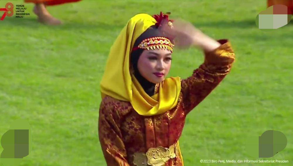 (Tarian Zapin Rodat Palembang yang tampil di Istana Negara dal upacara penurunan bendera HUT RI ke-78) IDN Times/istimewa
