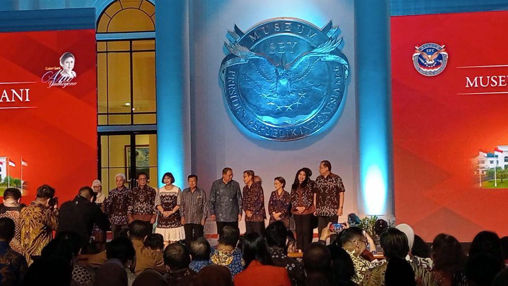 Potret Isi Museum dan Geleri SBY - Ani di Pacitan