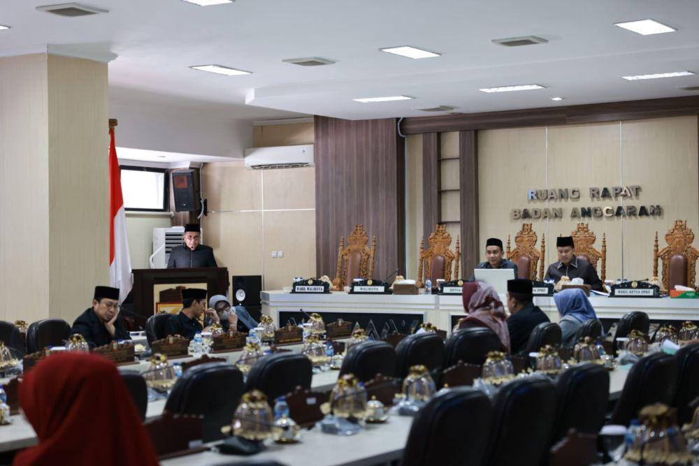 DPRD Makassar Godok Ranperda Pengolahan Limbah B3