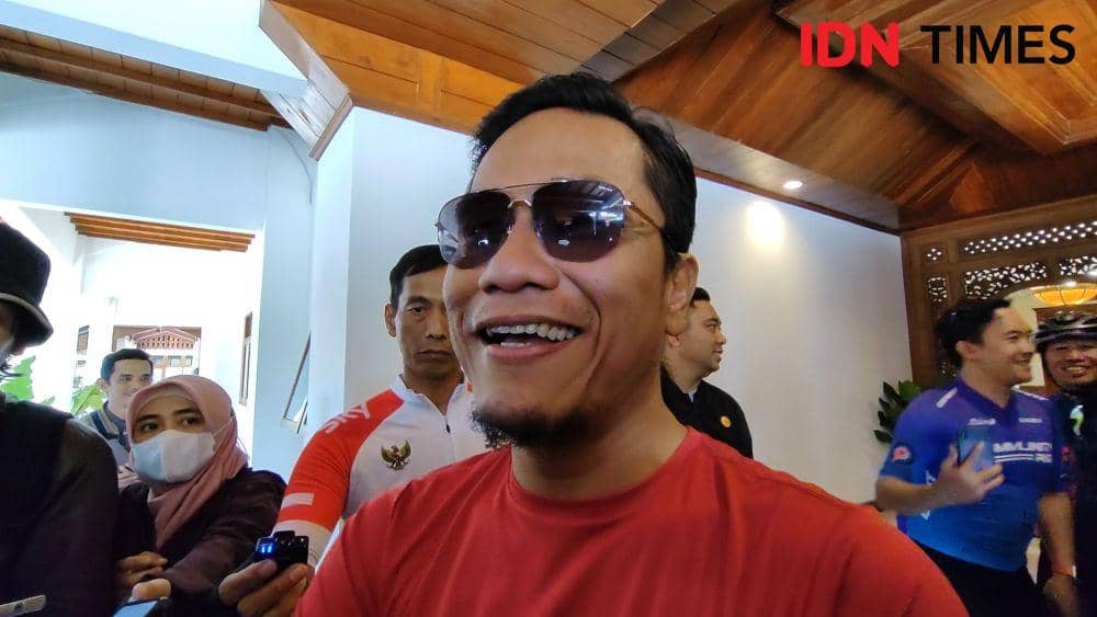 Miftah Bersepeda dari Jogja ke Solo Ketemu Gibran