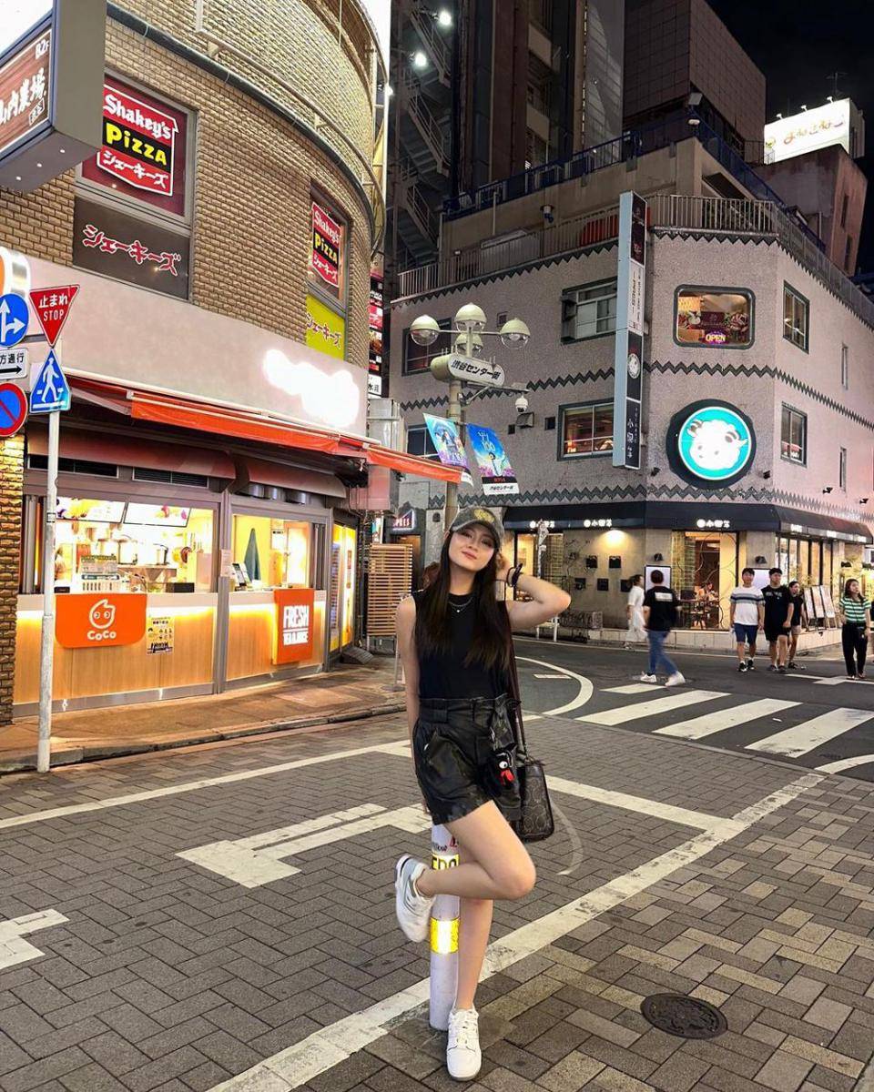OOTD Christy JKT48 (instagram.com/jkt48.christy/)