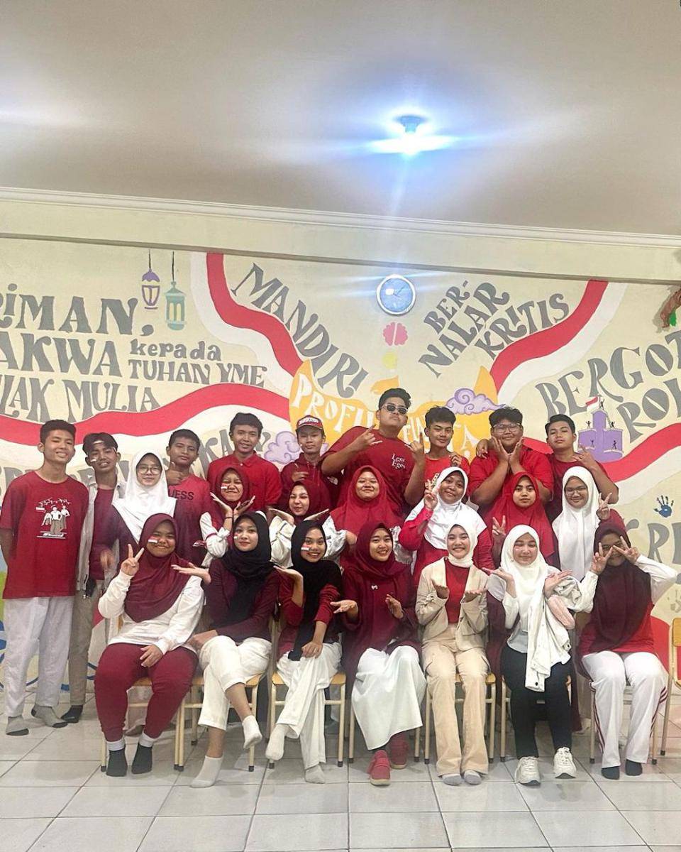 potret Sridevi DA5 rayakan HUT Ke-78 RI di sekolah baru (instagram.com/da5_sridevi03)