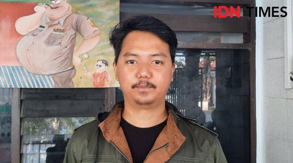 Wakil Direktur LBH Makassar, Abdul Azis Dumpa. (Dahrul Amri/IDN Times Sulsel)