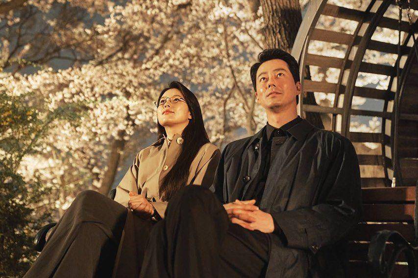 cuplikan drama Moving (instagram.com/hanhyojoo222)
