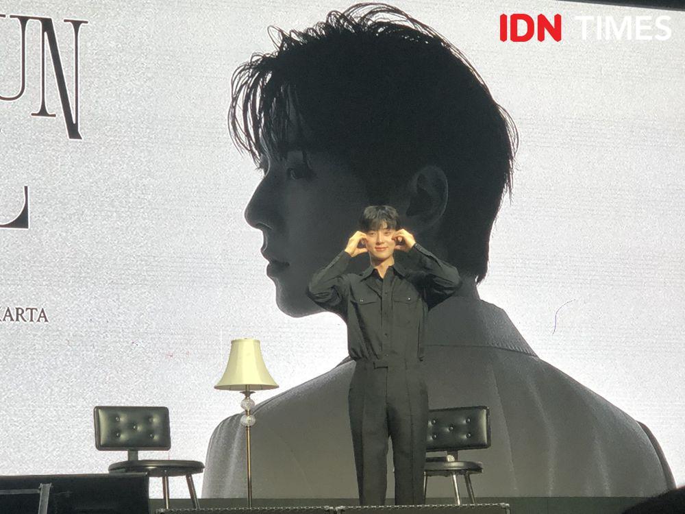 Hwang Min Hyun Curhat soal Perdana Konser Solo di Jakarta, Deg-degan!