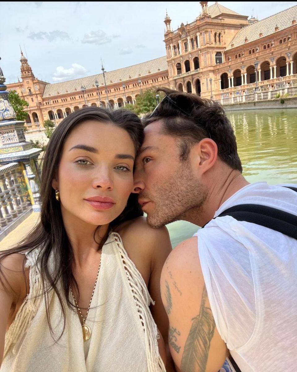 Amy Jackson dan Ed Westwick (instagram.com/iamamyjackson)
