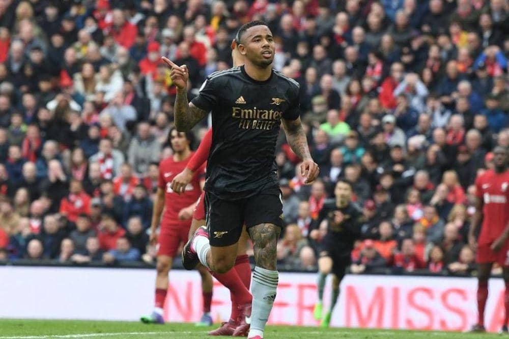 Gabriel Jesus (twitter.com/gabrieljesus9)