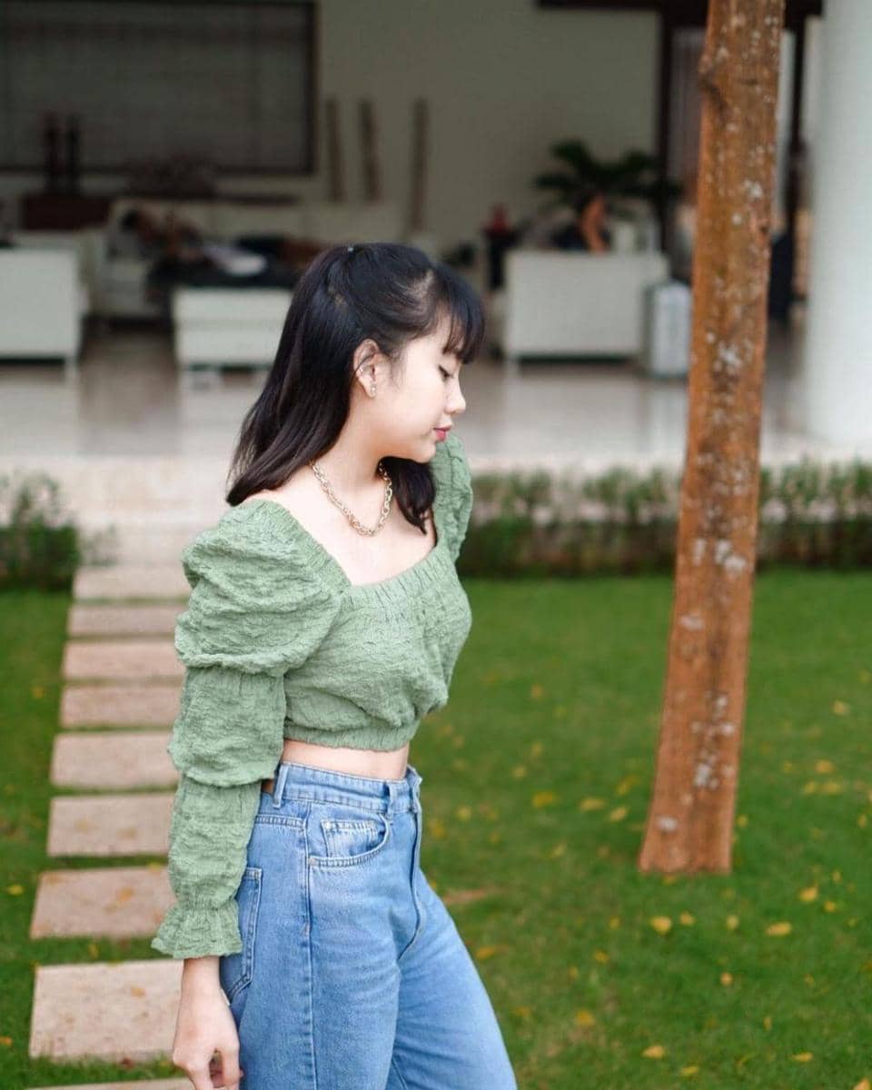 Ghea Indrawari (instagram.com/gheaindrawari)