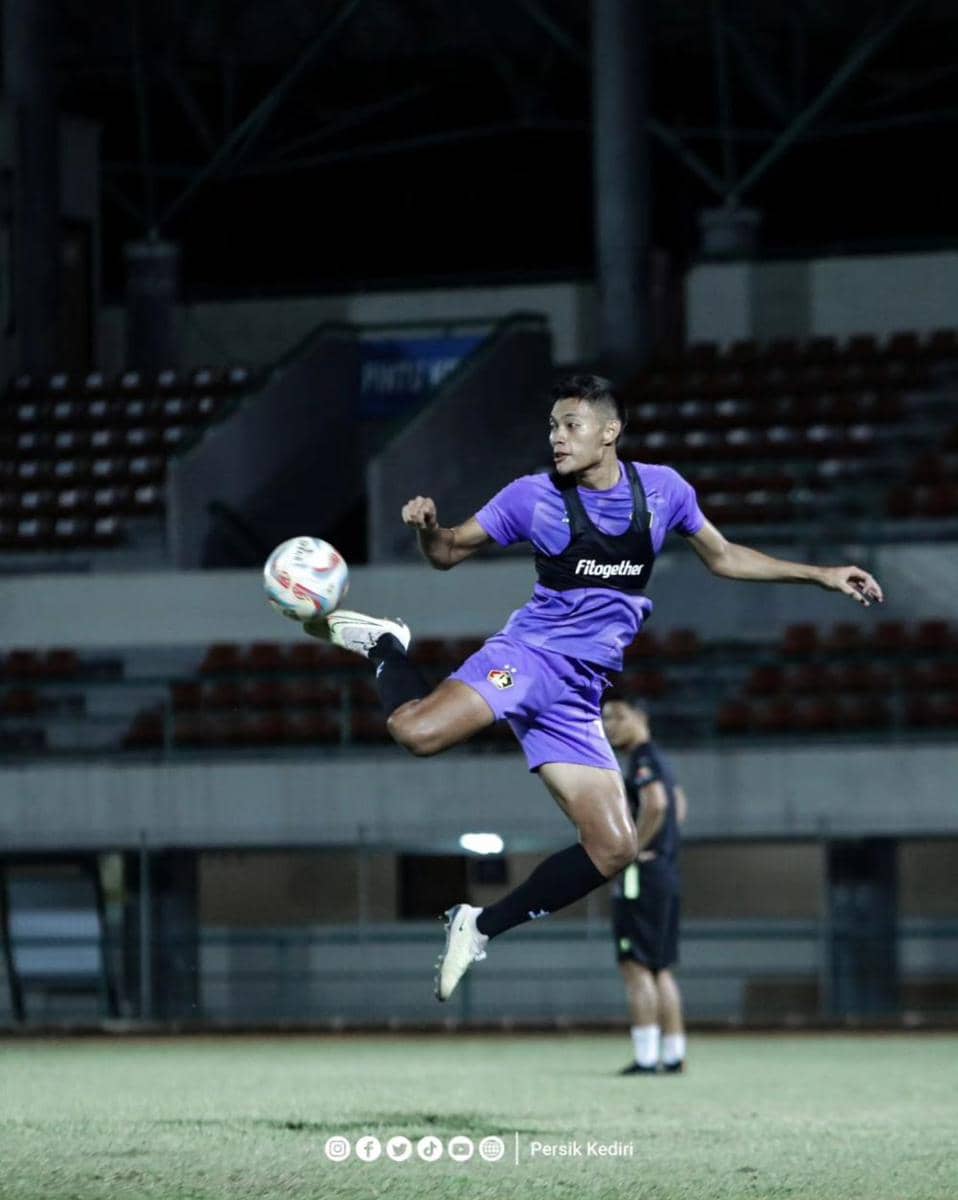 Persik Kediri Usung Misi Curi Poin di Kandang Barito Putera