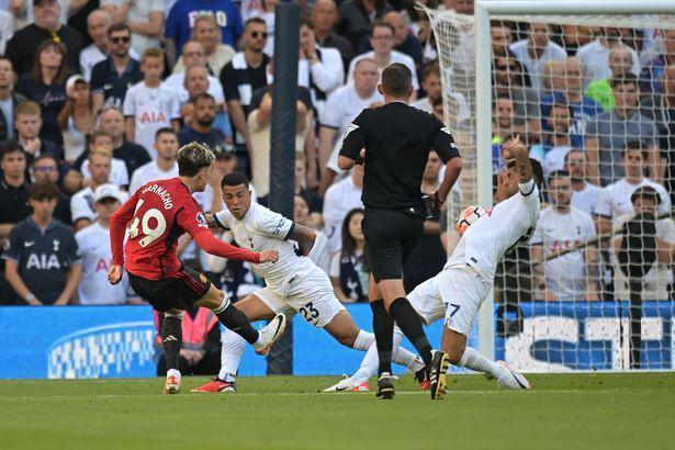 Preview MU vs Nottingham: Setan Merah Lagi Krisis!