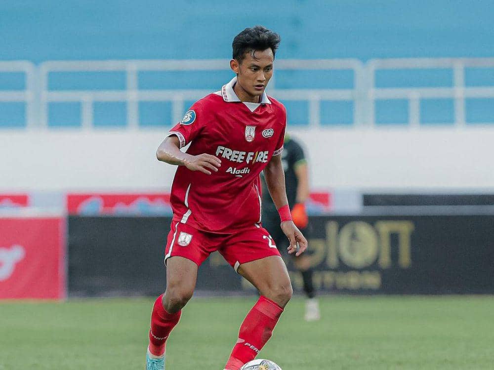 Kanu Helmiawan Pemain Belakang PSS PIndah ke Persiki Kudus