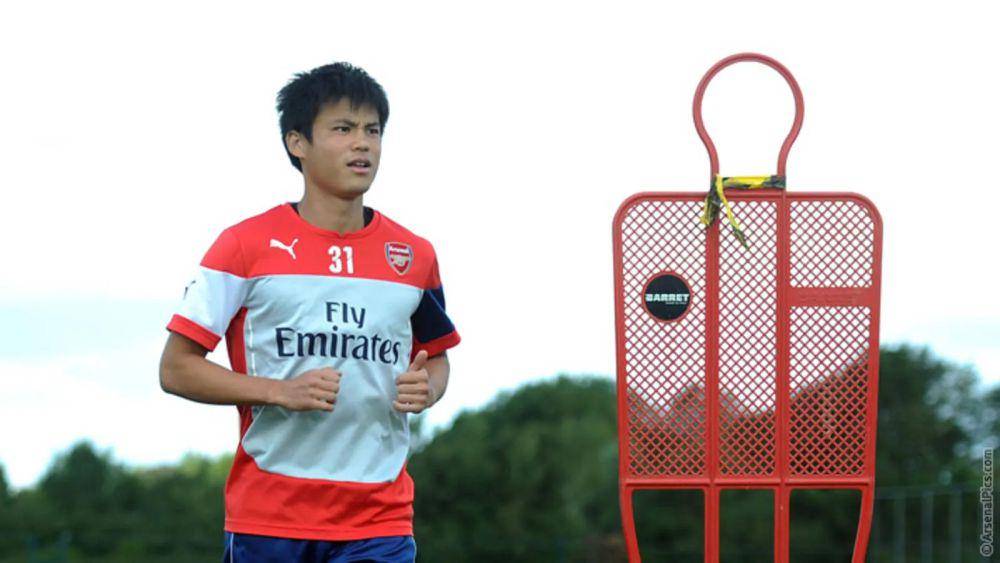 Ryo Miyaichi (arsenal.com)