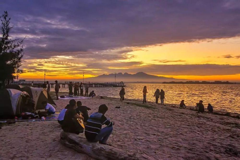 5 Spot Camping Pantai di Jawa Tengah yang cocok untuk healing