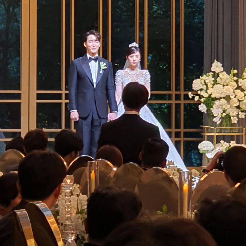 Resepsi pernikahan Hyun Tak dan Hirai Saya (instagram.com/myeongha.kye)