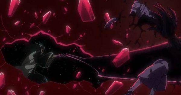 Zaraki menjebol ruang hampa dan menebas Gremmy  ( Dok. Pierrot / Bleach: Thousand-Year Blood War )