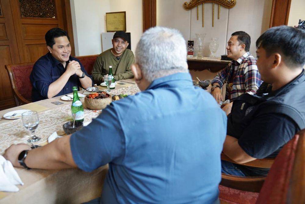 Ketum PSSI bertemu dengan suporter. (Dok. Istimewa)