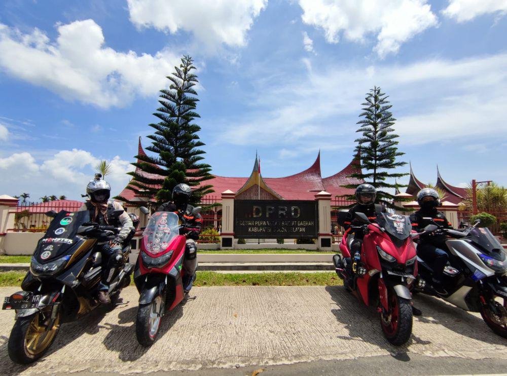 Tips Touring Motor Jarak Jauh ala Yamaha N-Max Club Indonesia Medan