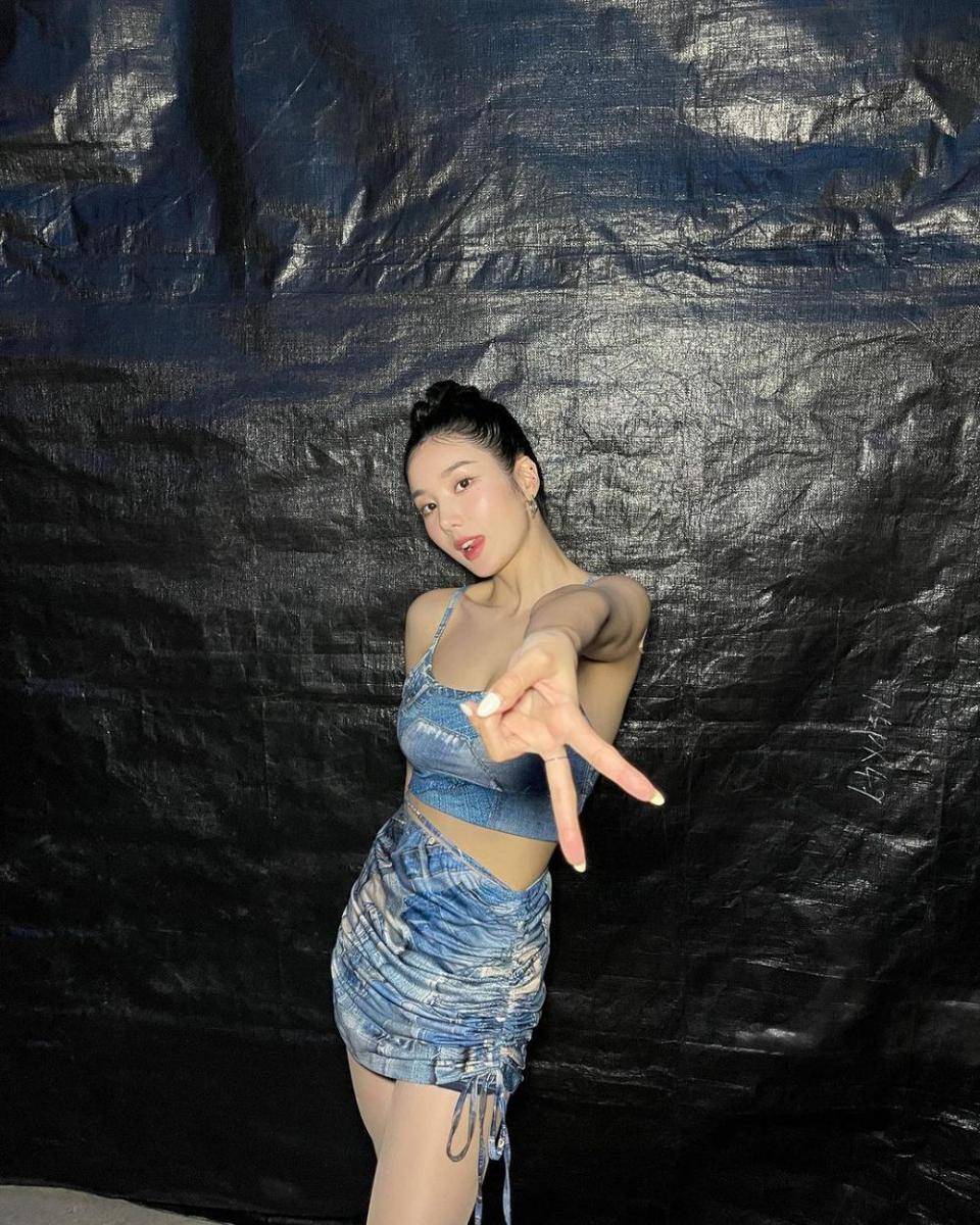 potret Kwon Eunbi di Cass Cool Festival (instagram.com/silver_rain.__)