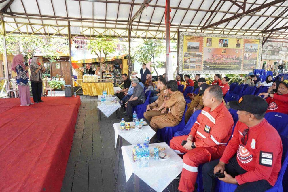 PT Kilang Pertamina Internasional (KPI) Unit Balikpapan dan KLHK mengunjungi program tanggung jawab sosial lingkungan, Senin (21/8/2023). Foto Pertamina