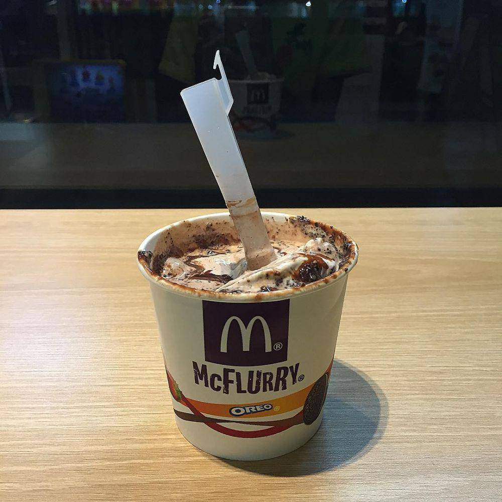 ilustrasi mudpie mcflurry (instagram.com/foodie.brit)