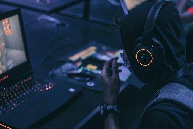 10 Rekomendasi Laptop Gaming Dibawah 10 Juta, Dari Asus Sampai Lenovo