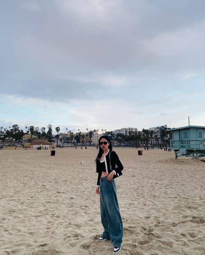 Mina TWICE (instagram.com/mina_sr_my)