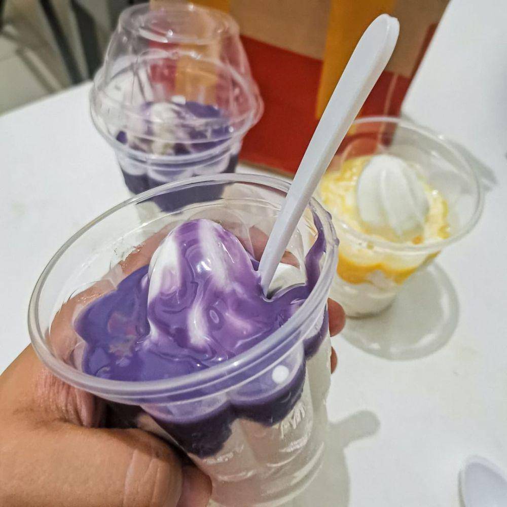 ilustrasi ube pastillas sundae (instagram.com/lasaphilippines)