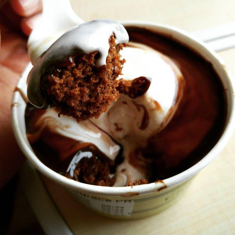 ilustrasi choco glacé (instagram.com/mrmarksmcds)
