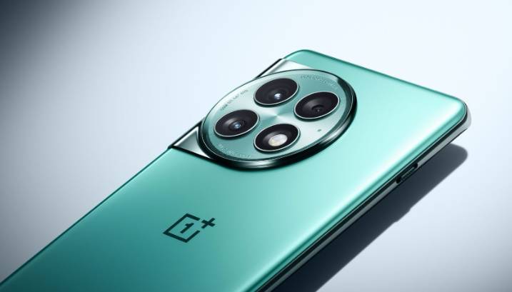 modul kamera belakang OnePlus Ace 2 Pro (oneplus.com)