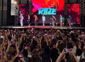RIIZE di KCON LA 2023 (instagram.com/riize_official)