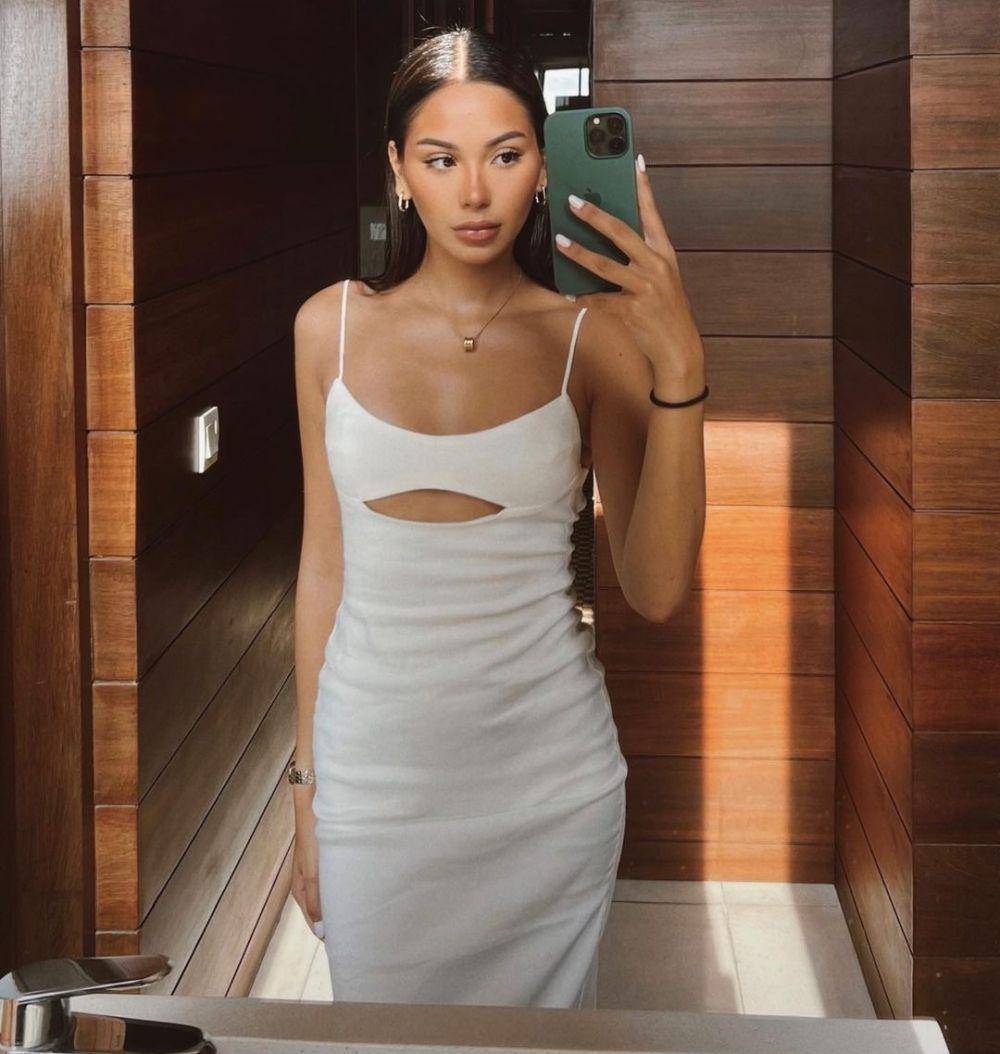 referensi outfit warna putih ala Alyssa Daguise (instagram.com/alyssadaguise)