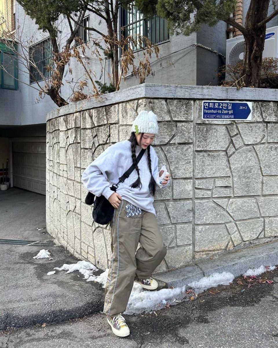 street style ala Lookjun Bhasidi (Instagram.com/ljo2.02)