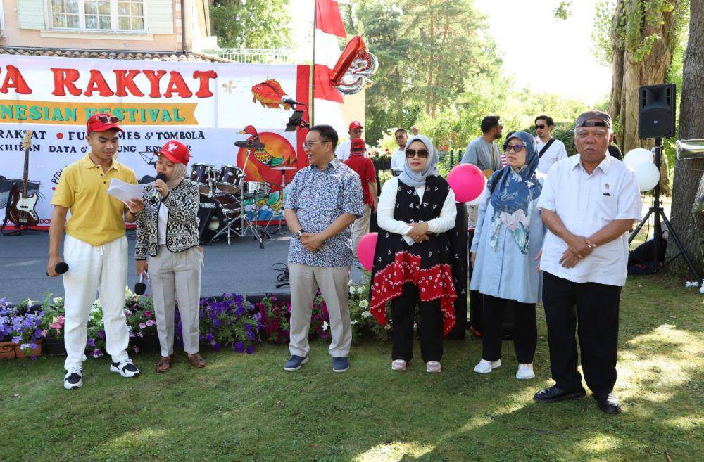 Kemeriahan Pesta Rakyat PTRI Jenewa, Swiss. (dok. PTRI Jenewa)
