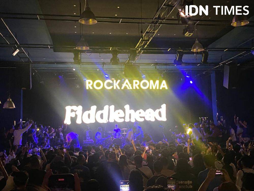 Fiddlehead saat mentas di Toba Dream dalam rangkaian tour Asia dan Australia. (IDN Times/Ilyas Mujib)