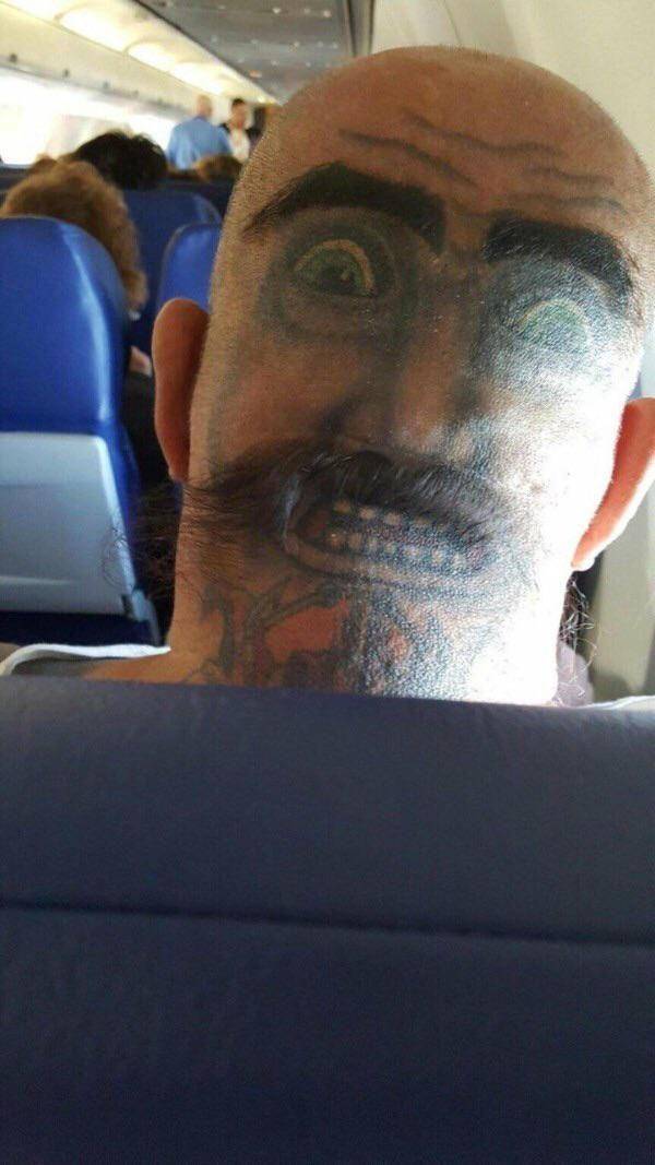 potret tato nyeleneh di bagian kepala (reddit.com/user/j3ffr33d0m)